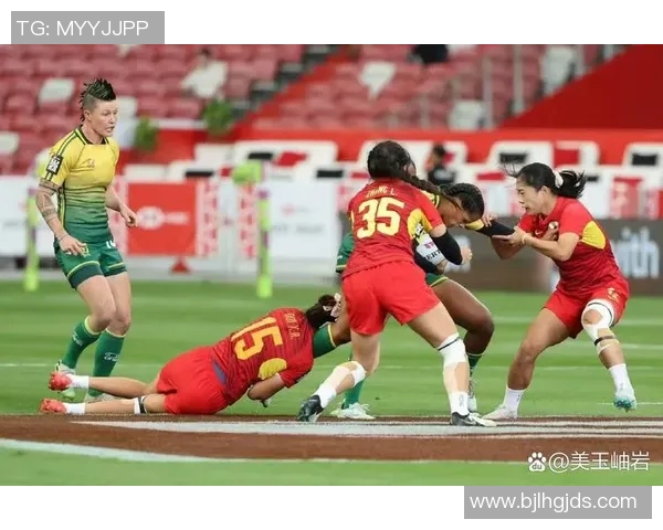 中国橄榄球队公开训练,备战亚洲杯信心十足 中国橄榄球队公开训练,备战亚洲杯信心十足