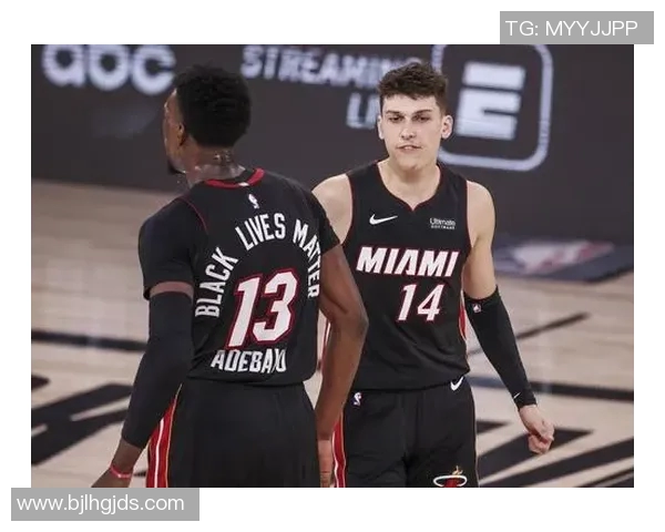 国王赛后采访爆金句引全场大笑 现场氛围欢乐爆棚 国王赛后采访爆金句引全场大笑 现场氛围欢乐爆棚